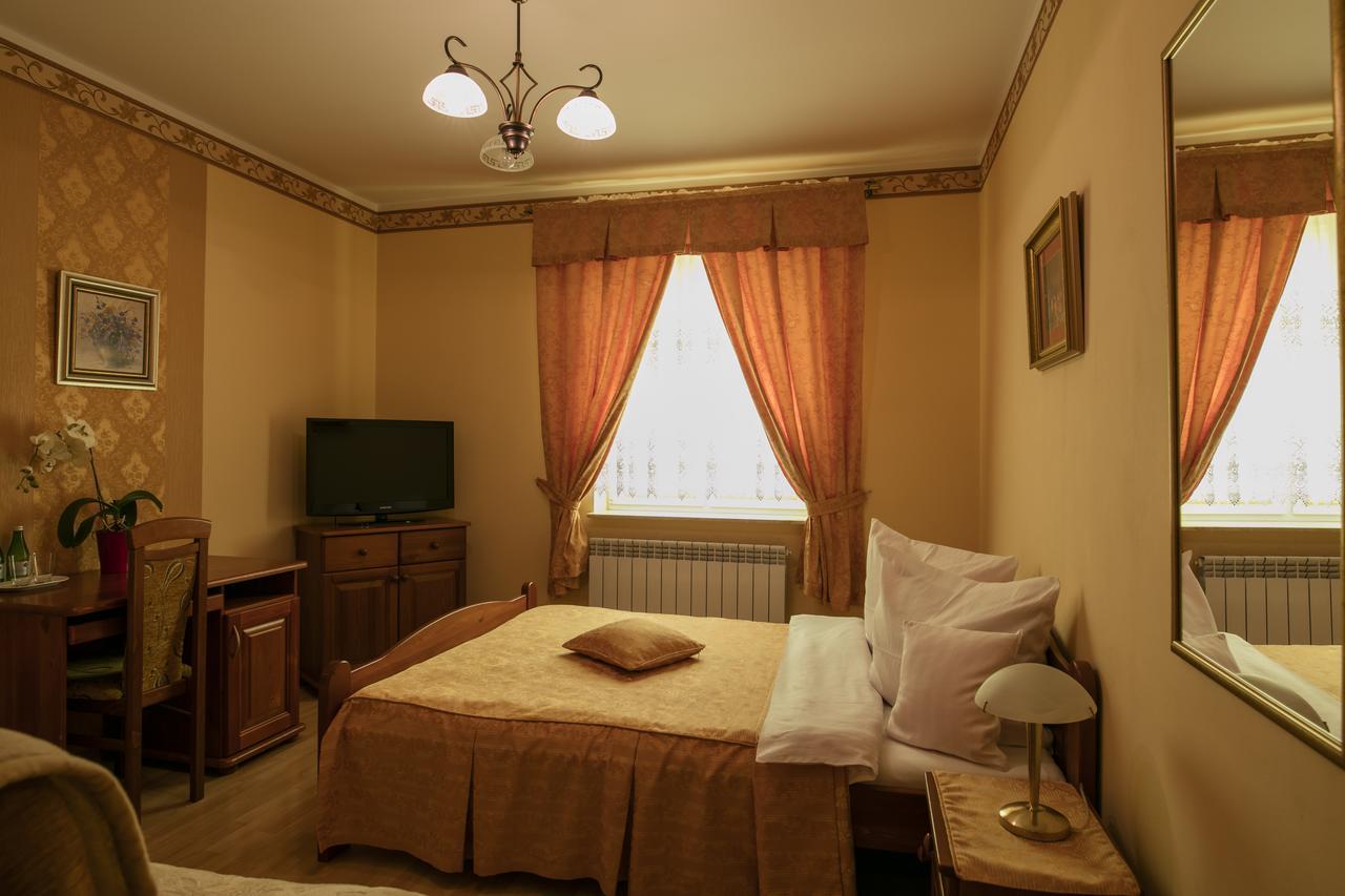 Gościniec Kuklówka Radziejowice Exterior foto